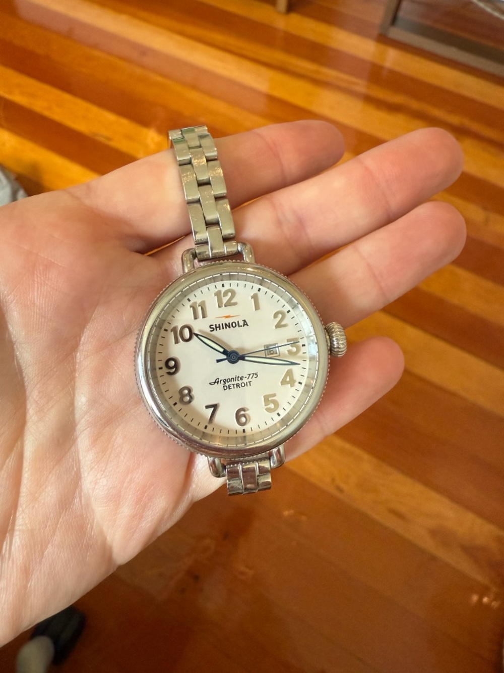 Shinola 'The Birdy' Bracelet Watch (Women's, 34mm, Stainless & Navy) - Picture 4 of 4